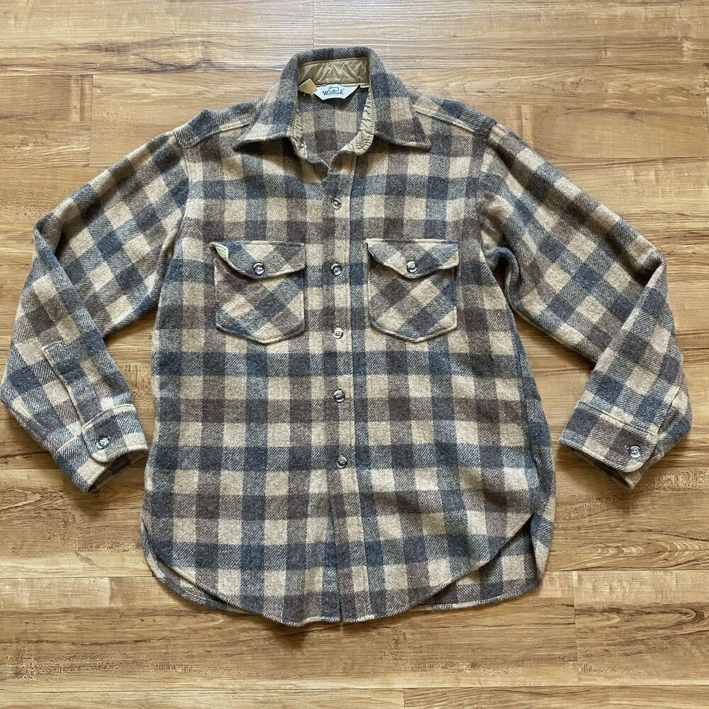 VTG Woolrich Mens M Brown Tan Button Flannel Shacket Wool Blend Plaid 90s Dad